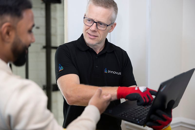 innovus-staff2