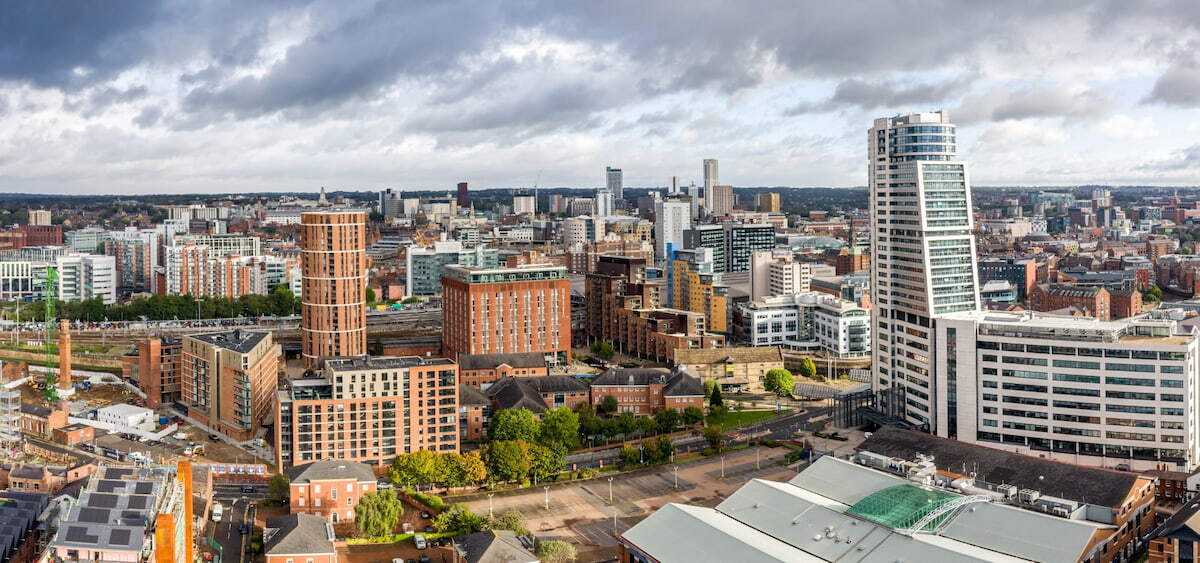leeds-city-centre-aerial-panorama
